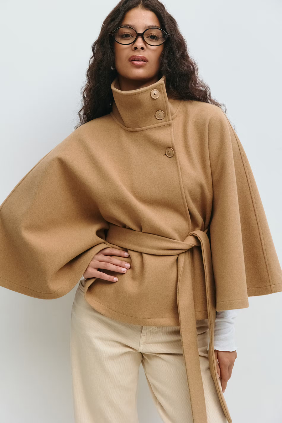 Damen Capejacke mit Stehkragen und Bindegürtel