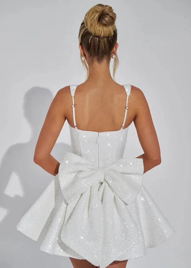 Damen Funkelndes Minikleid mit ausgestelltem Schnitt