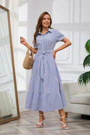 Lena | Damen Gestreiftes Maxi Hemdblusenkleid mit Gürtel und Rüschensaum