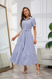 Lena | Damen Gestreiftes Maxi Hemdblusenkleid mit Gürtel und Rüschensaum