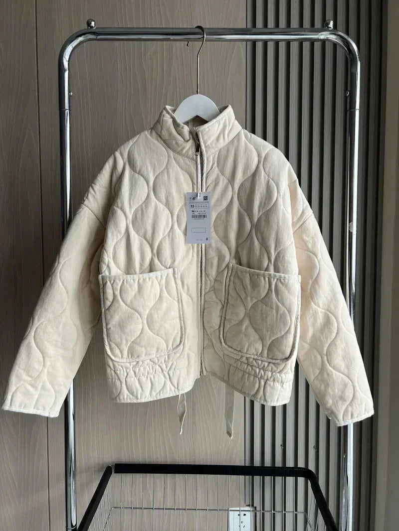 Damen Jacke mit Stehkragen und Taschendetails
