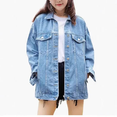 Damen Jeansjacke mit Knopfleiste und Pattentaschen im oberen Bereich