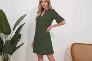Damen Kurzarm Kleid mit V-Ausschnitt und Ausgestellten Ärmeln