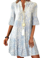 Damen kurzes Kleid mit Muster, V-Ausschnitt und ausgestellten Ärmeln