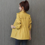 Damen Kurzjacke mit Reißverschluss und Pattentaschen