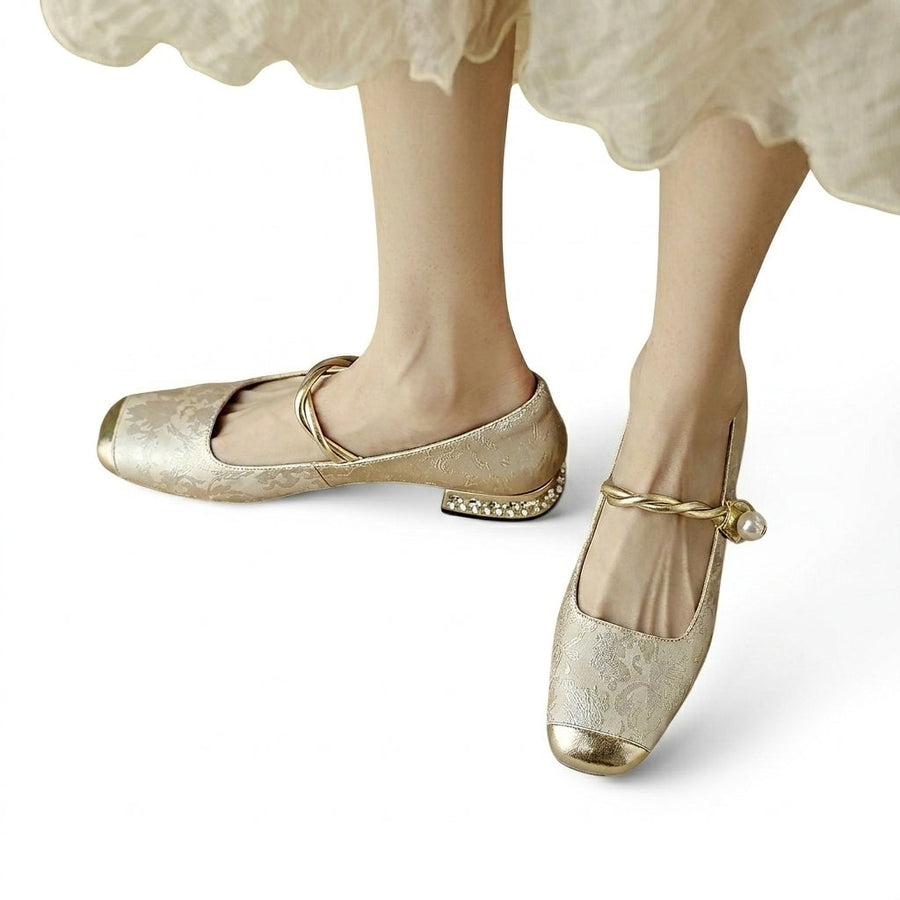 Damen-Mary-Jane-Schuhe mit floralem Muster und verzierten Blockabsätzen