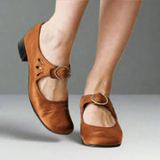 Damen Mary-Jane Schuhe mit Schnallenriemen und Ausschnitten