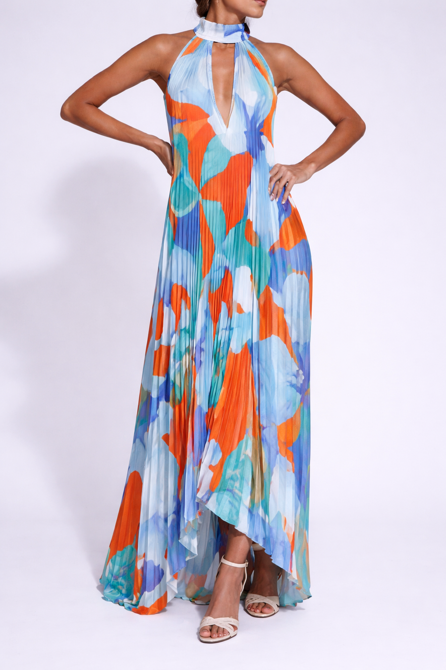 Damen Maxikleid mit Halterkragen und Plissierter Struktur