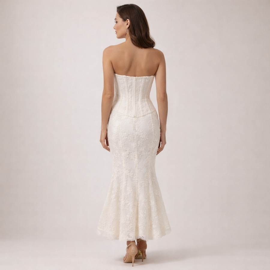 Damen Maxikleid trägerlos mit strukturiertem Oberteil und ausgestelltem Saum