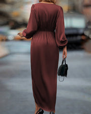 Damen Midikleid mit Wickeldesign und Taillendetail