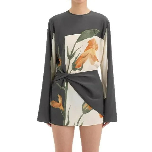Damen Minikleid mit langen Ärmeln und floralem Druck