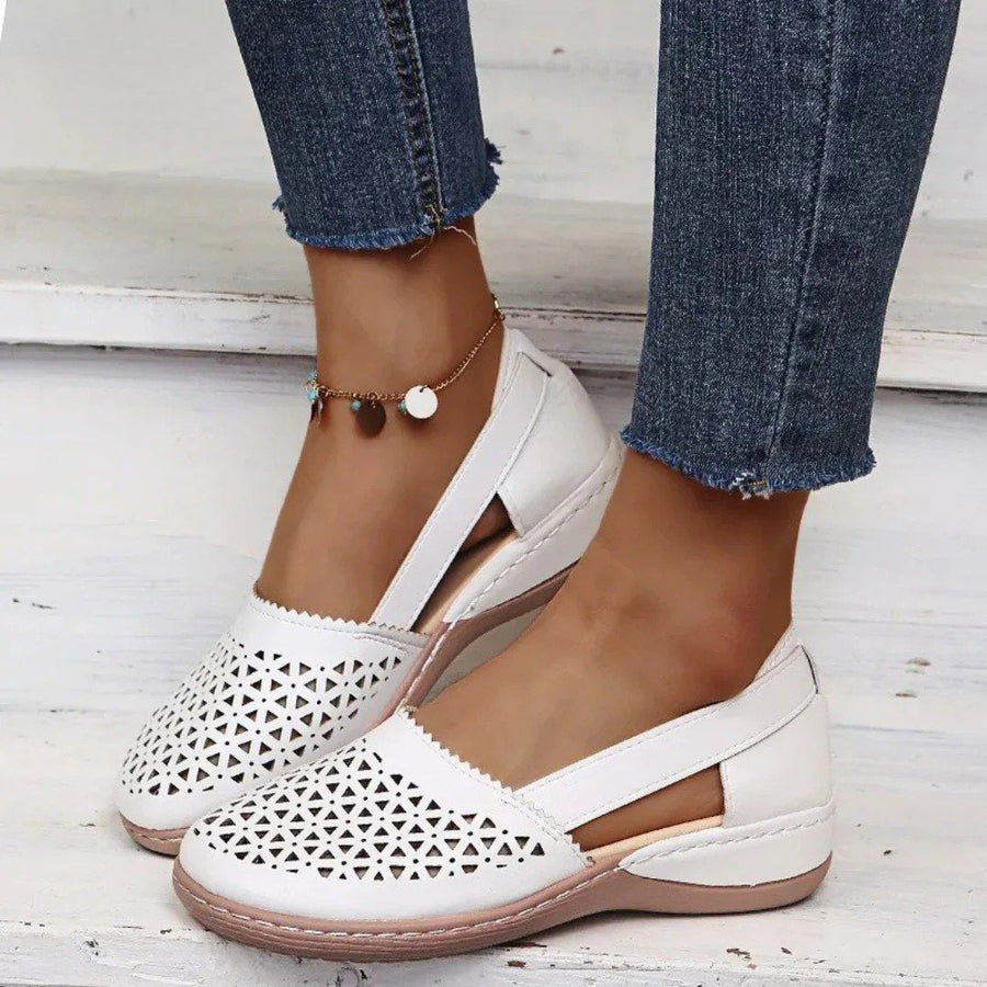 Elfriede | Damen Orthopädische Slip-On Schuhe Gelocht