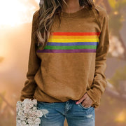 Damenpullover mit Regenbogenstreifen und Rundhalsausschnitt