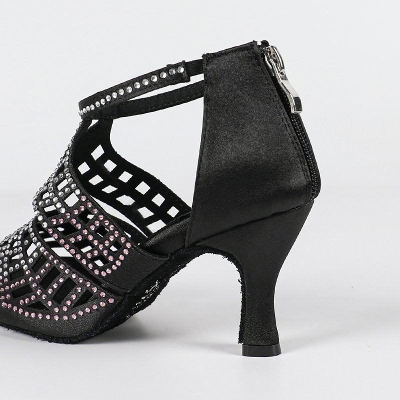 Damen Sandalen mit offener Vorderpartie und strukturiertem Riemendesign