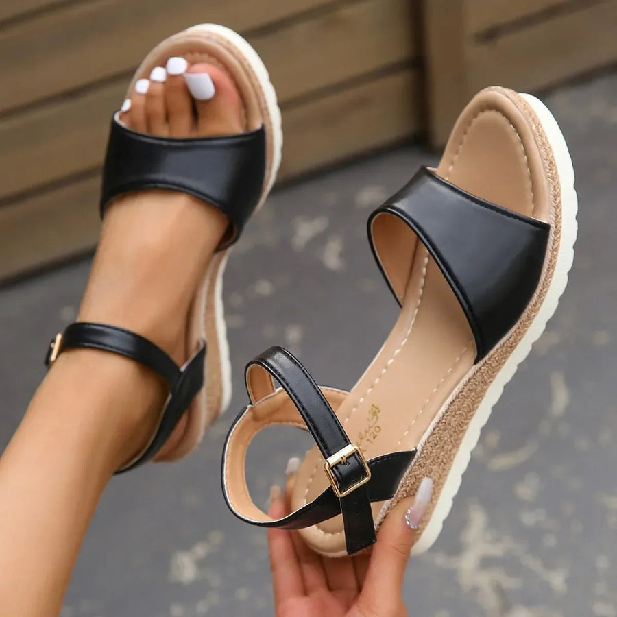 Damen Sandalen mit offener Zehenpartie und Riemenverschluss
