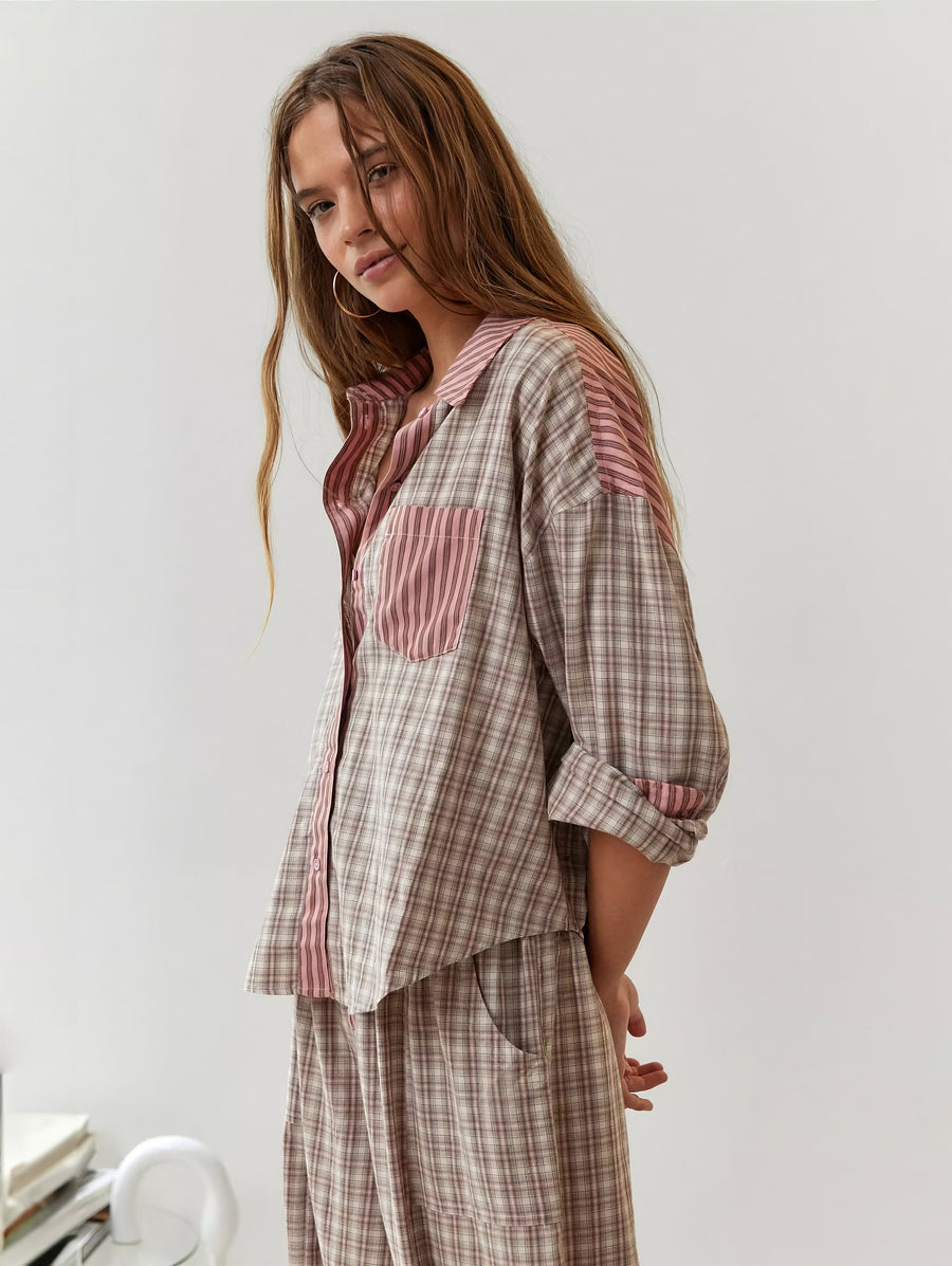 Damen Schlafanzug-Set mit Knopfhemd und elastischer Bundhose