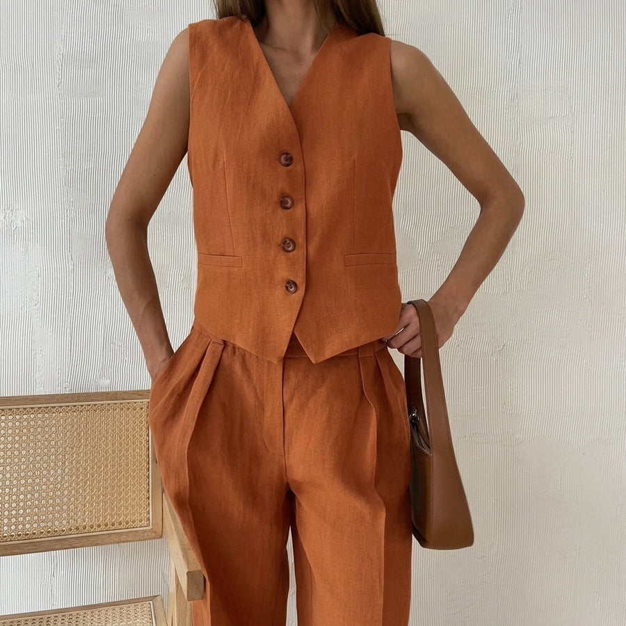 Damen-Set aus Weste mit Knopfleiste und Hose mit weitem Bein
