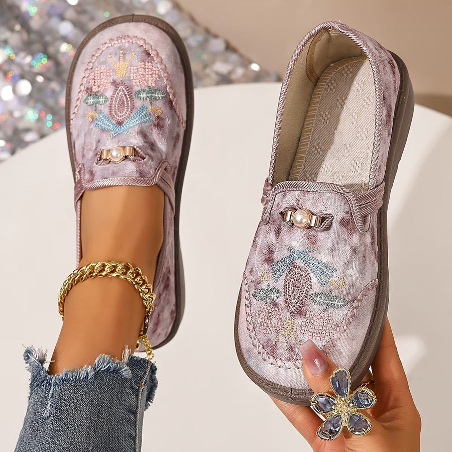 Marlene | Damen Slipper Blumenstickerei Perlendetails