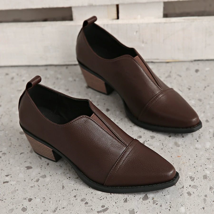 Damen Slipper-Schuhe mit Niedrigem Blockabsatz und Nahtdetail