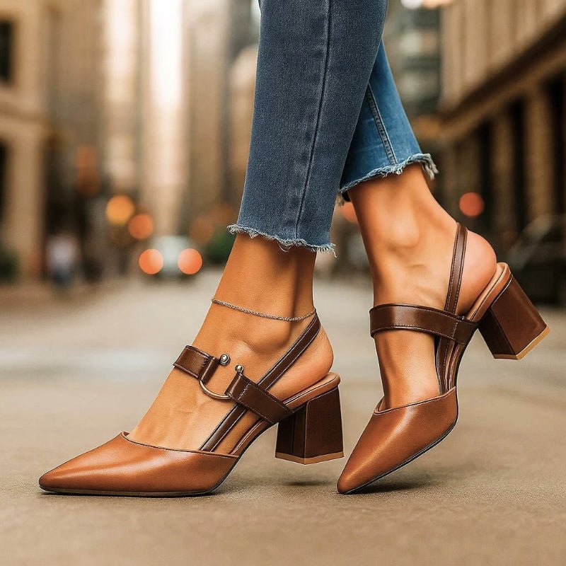 Clara | Damen Spitze T-Riemen Blockabsatz Pumps