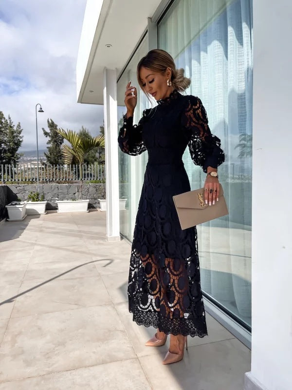 Damen Spitzen-Midikleid mit langen Ärmeln und hohem Kragen