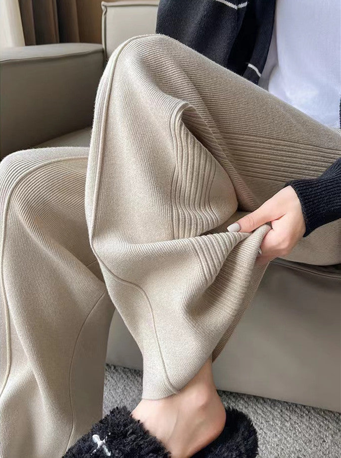 Damen Strickhose mit weitem Bein und elastischem Bund