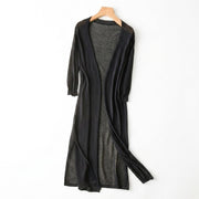 Damen-Strickjacke in langer Form mit offener Vorderseite und Seitenschlitzen