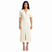 Damen-Strickkleid mit Kragen und Knopfleiste
