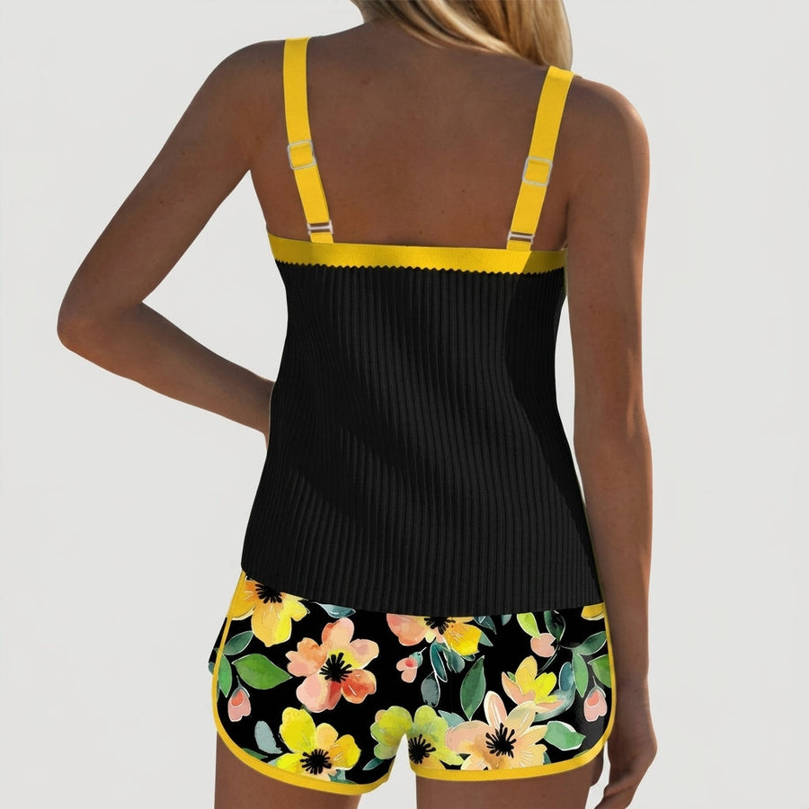 Damen-Tankini-Set mit geripptem Oberteil und gemusterten Shorts