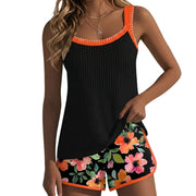 Damen-Tankini-Set mit geripptem Oberteil und gemusterten Shorts