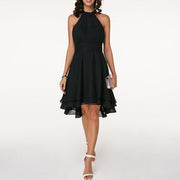 Damenkleid mit Halterneck und Ausgestelltem Rock mit Lagen-Saum