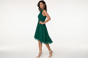 Damenkleid mit Halterneck und Ausgestelltem Rock mit Lagen-Saum