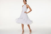 Damenkleid mit Halterneck und Ausgestelltem Rock mit Lagen-Saum