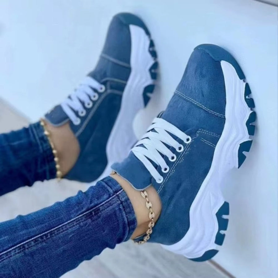 Turnschuhe für Frauen mit dicker Sohle und gezacktem Design - Rebeca