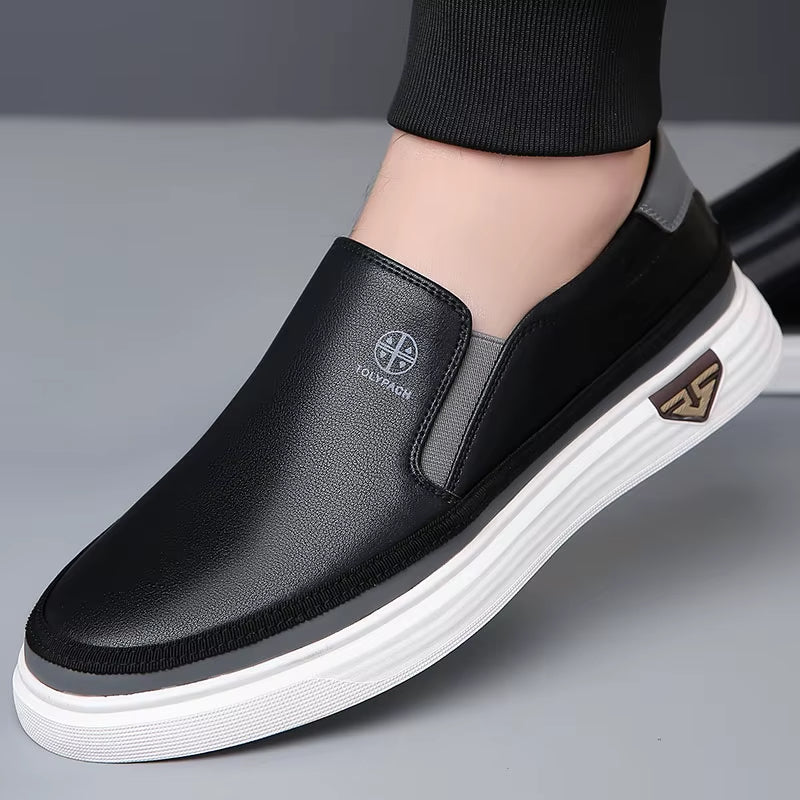 Lässige Herren-Slipper aus atmungsaktivem Kunstleder - Samuel