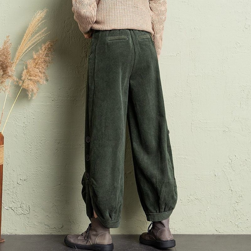 BEATE - WEITE CORDHOSE