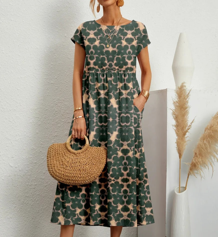 Clara | Leichtes Kleid mit elegantem Blumenmuster
