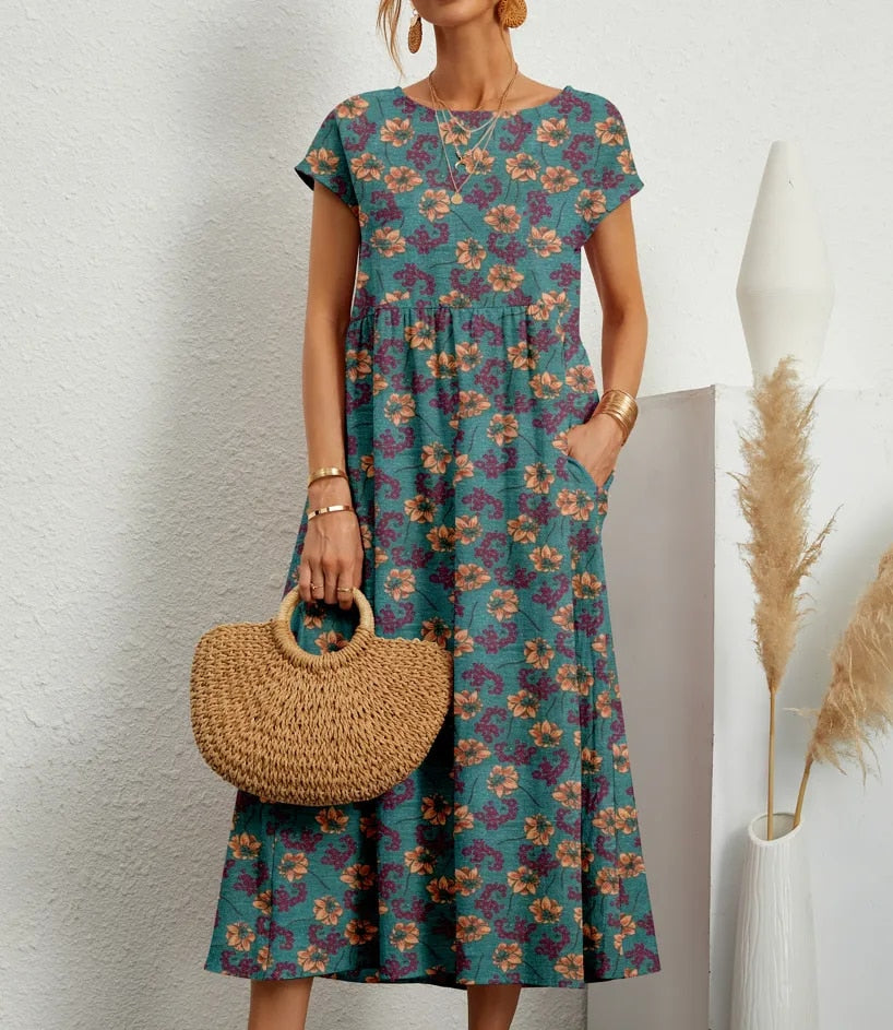 Clara | Leichtes Kleid mit elegantem Blumenmuster