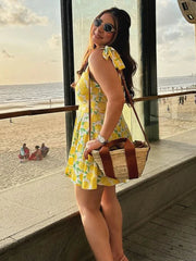 Damen Sommerkleid mit Rüschen – Zitronenprint & V-Ausschnitt
