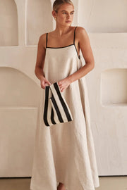 Elegantes Sommer langes Kleid mit Spaghettiträgern