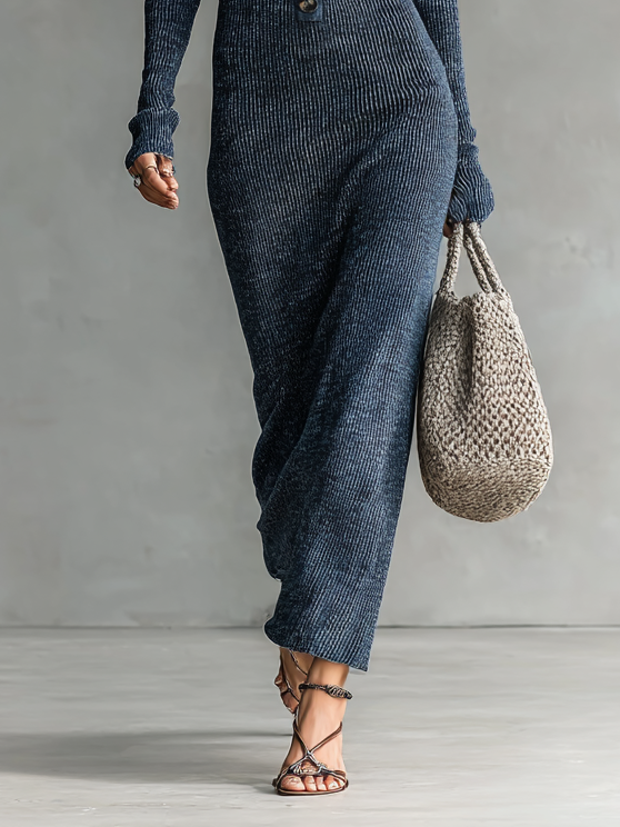 Damen-Strick-Maxikleid mit Kapuze