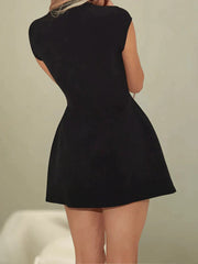 Damen Mini Kleid | Zeitloses Modell mit Schmeichelnder Passform für Sommer & Alltag