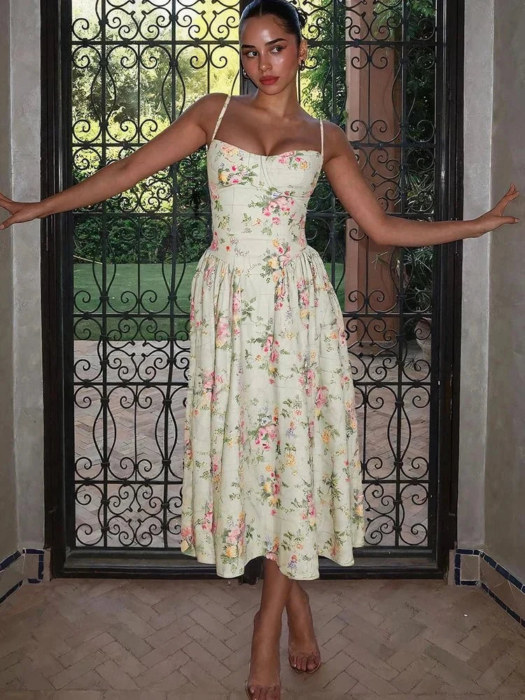 Florales Midi Kleid Für Besondere Anlässe