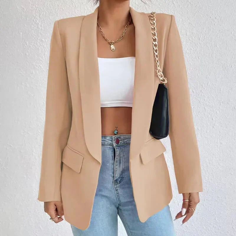 Formeller Damenblazer mit Langarm und aufgesetzten Taschen