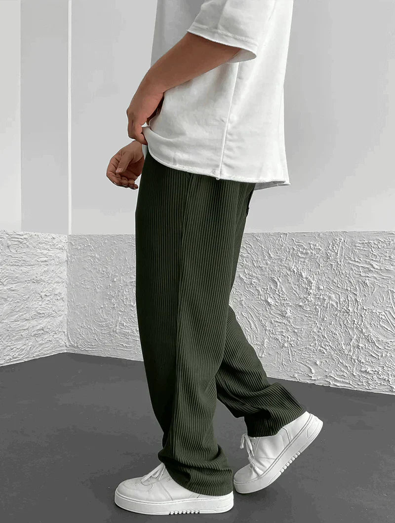 Chris | Damen Hose modisch weit geschnitten und bequem