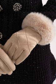Gefütterte Handschuhe