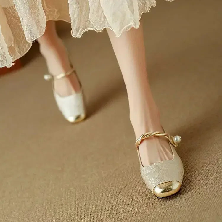 MARENNA | ELEGANTE FLACHE SCHUHE IM VINTAGE-LOOK