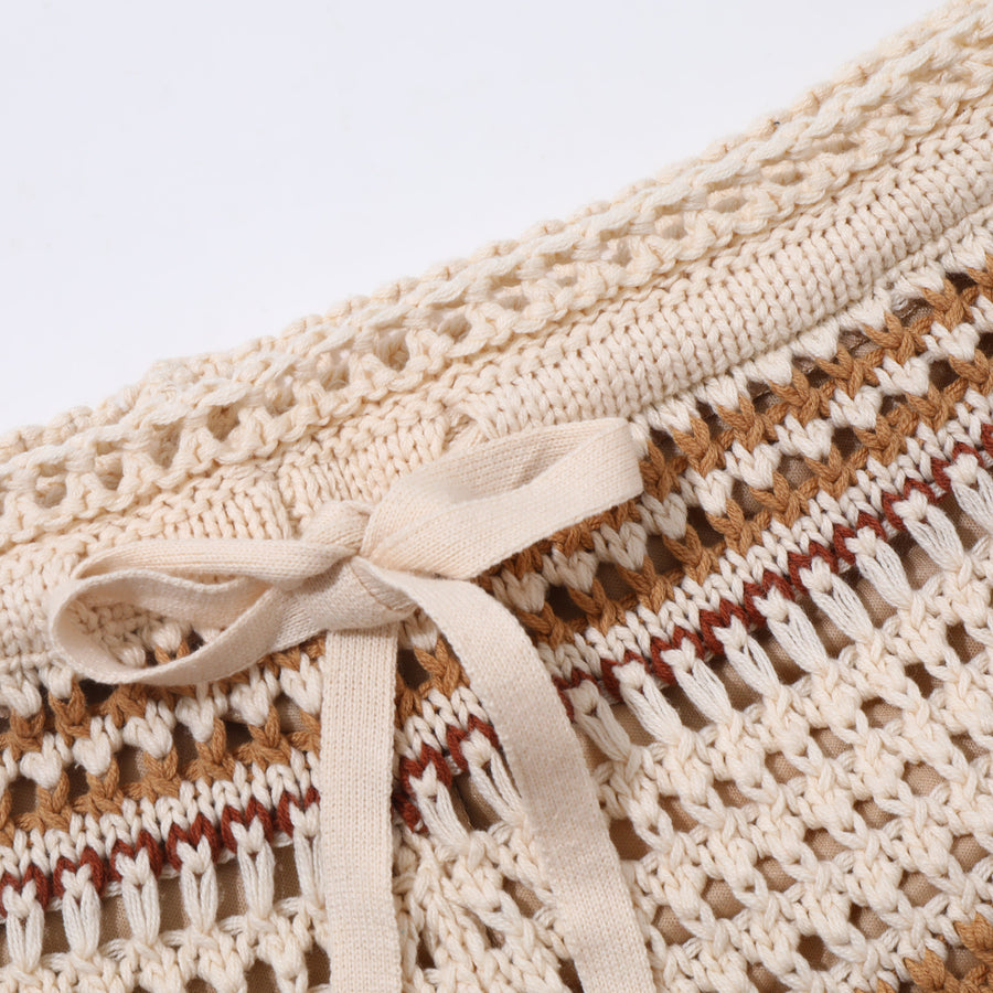 Gestreifte Herren-Shorts mit Lochmuster und Kordelzug