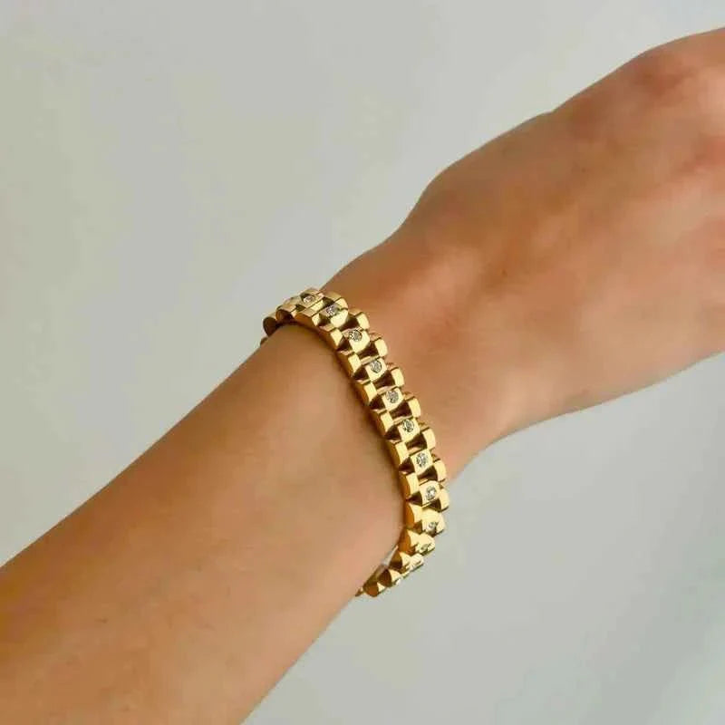 Goldenes Gliederarmband