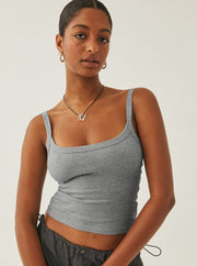 Anke | Lässiges geripptes Tank-Top mit Rundhalsausschnitt